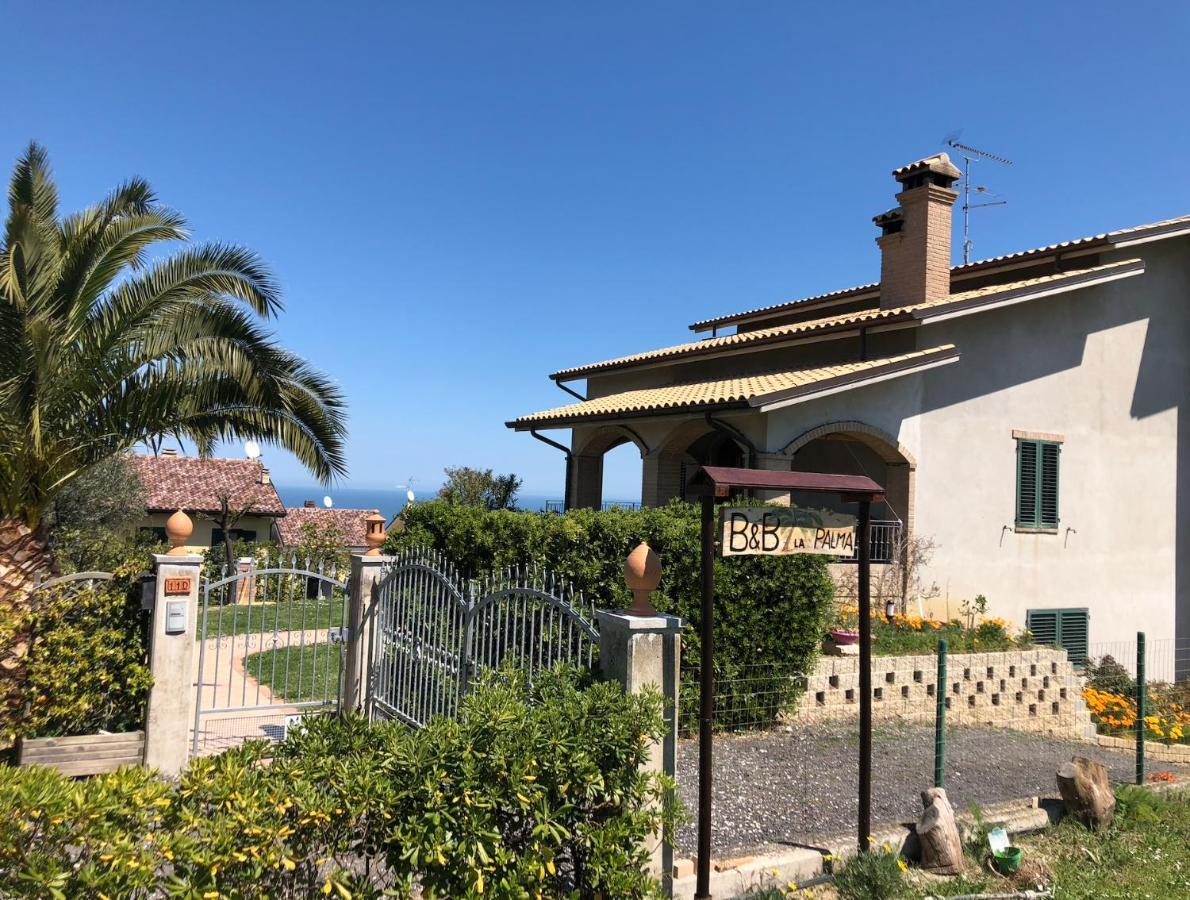 B&B La Palma San Costanzo Dış mekan fotoğraf